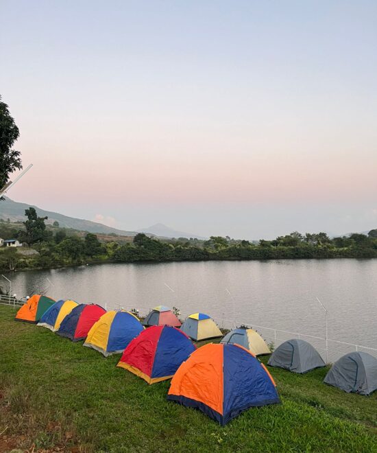 PAWANA LAKESIDE CAMPING